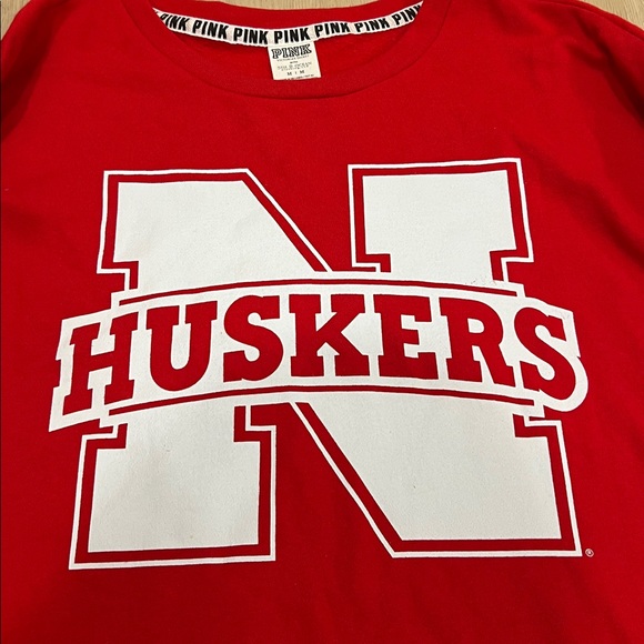 Victoria's Secret PINK Medium Nebraska Huskers Red Top - Picture 2 of 6
